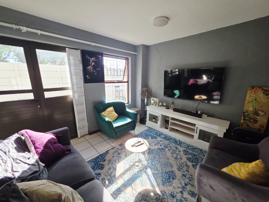 3 Bedroom Property for Sale in Parklands Western Cape